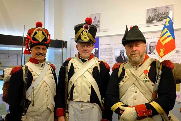 Geschichte als Reenactment: Mitglieder des Vereins "Légion de Mayence" als französische Soldaten