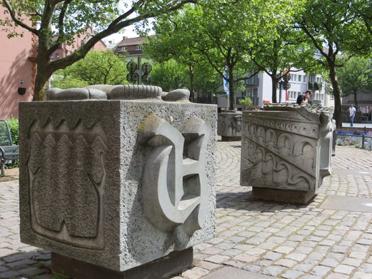 Type Monument