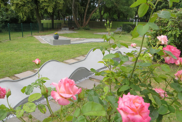 Minigolfanlage im Volkspark