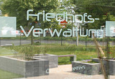 Eingang der Friedhofsverwaltung