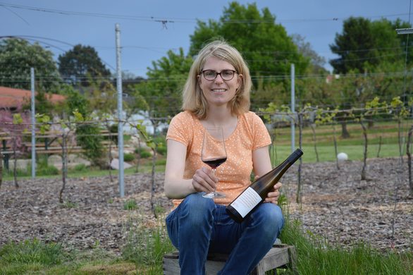 Winzerin und Wortakrobatin Eva Vollmer im "Garten Eden"